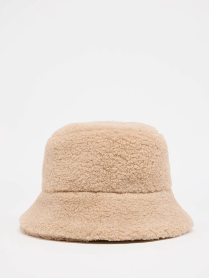 Lanius Teddy Hut