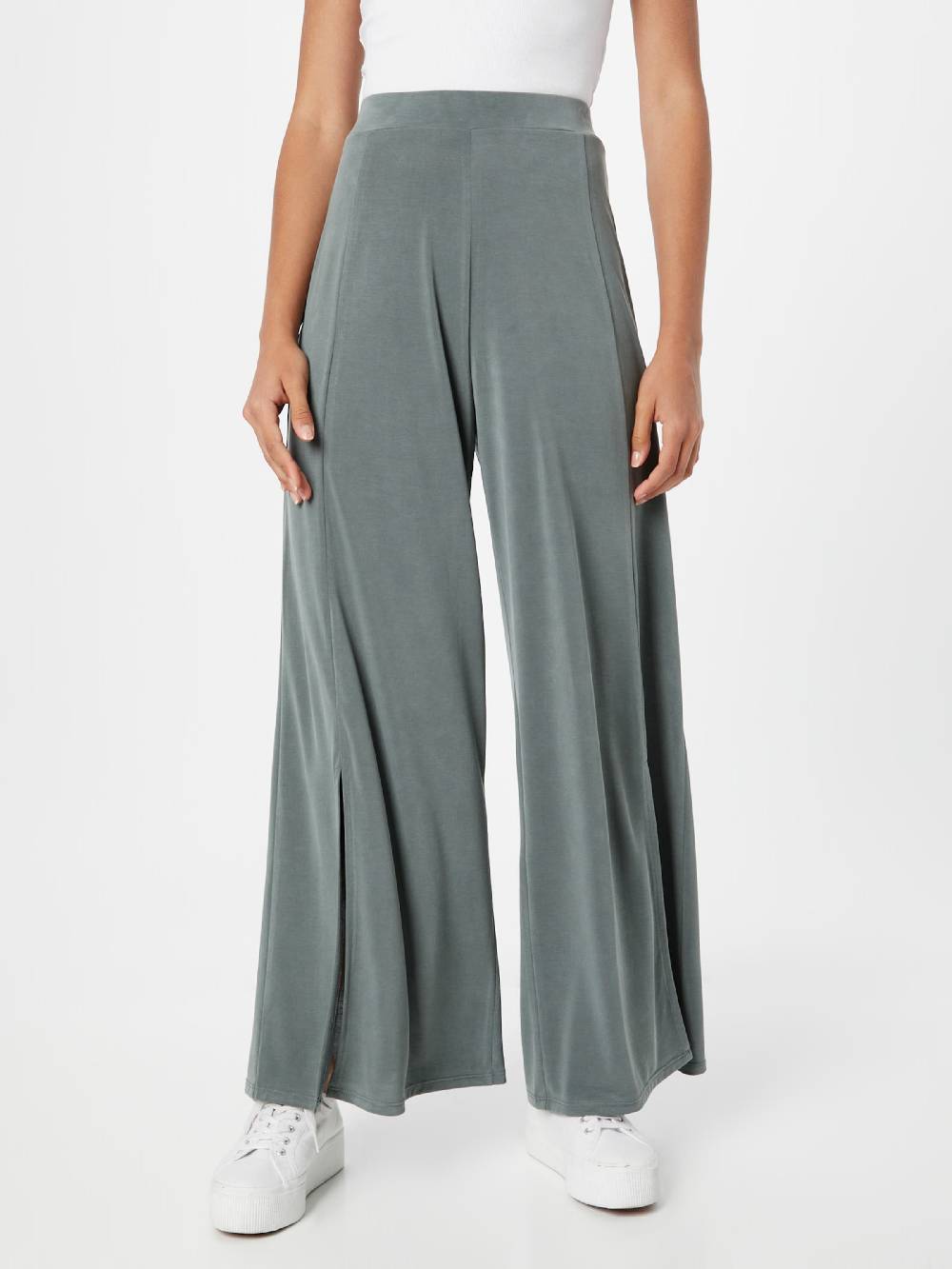 ABOUT YOU Regular Pants 'Caro' in Green VIP-Rabatte