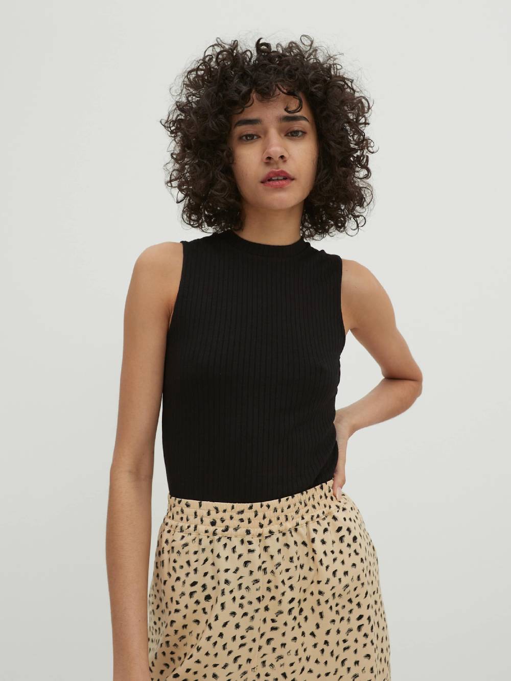 EDITED Top 'Naela' in Black Black Friday