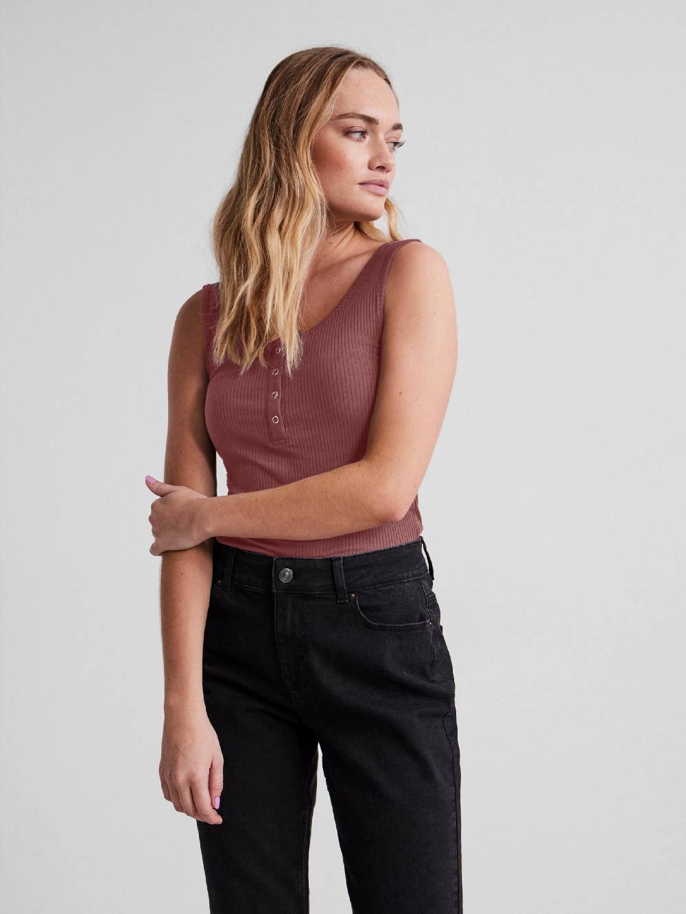 PIECES Top 'Kitte' in Carmine Red Osterangebot