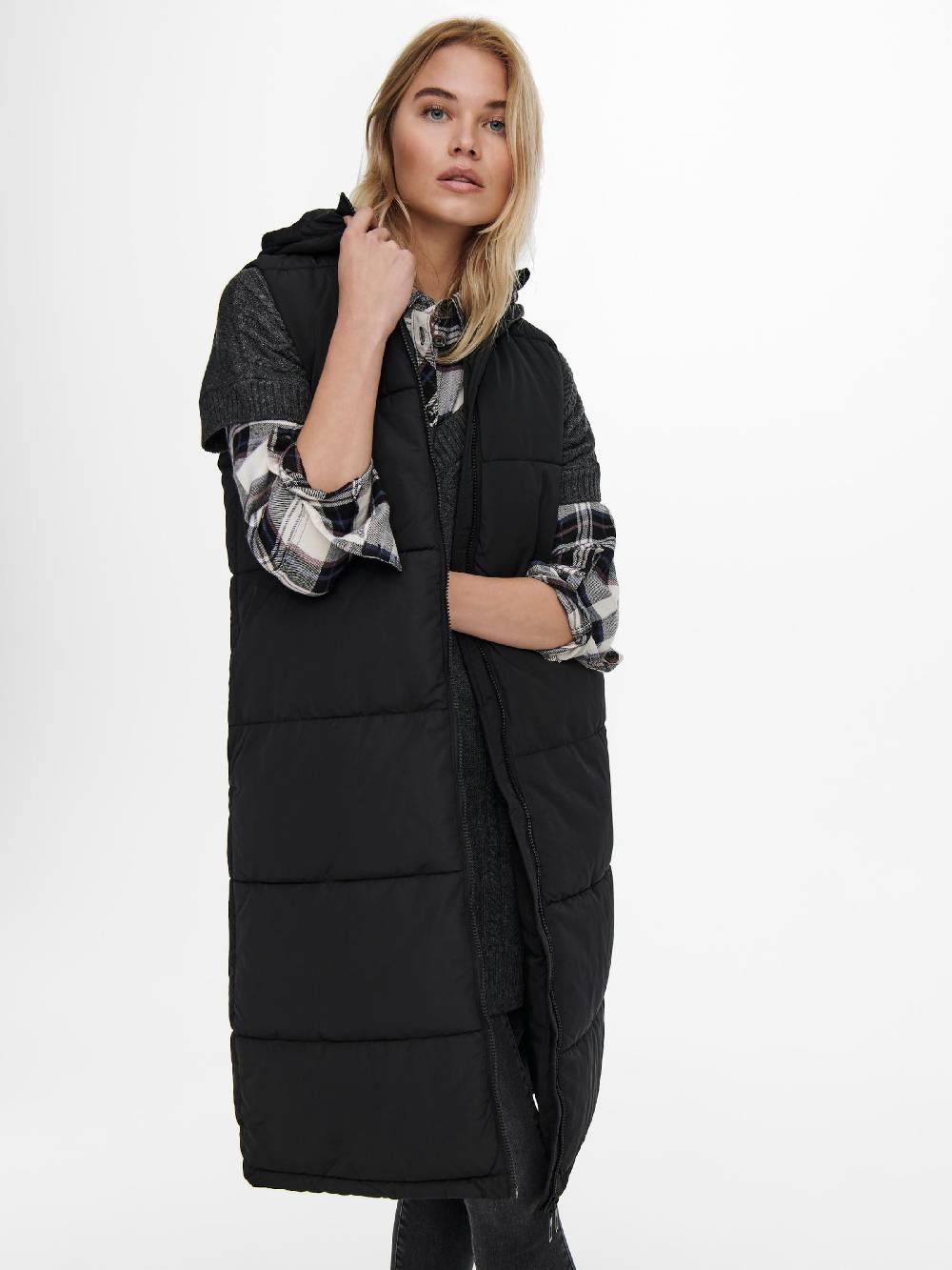 ONLY Vest 'ONLALINA' in Black Valentinstagsangebot