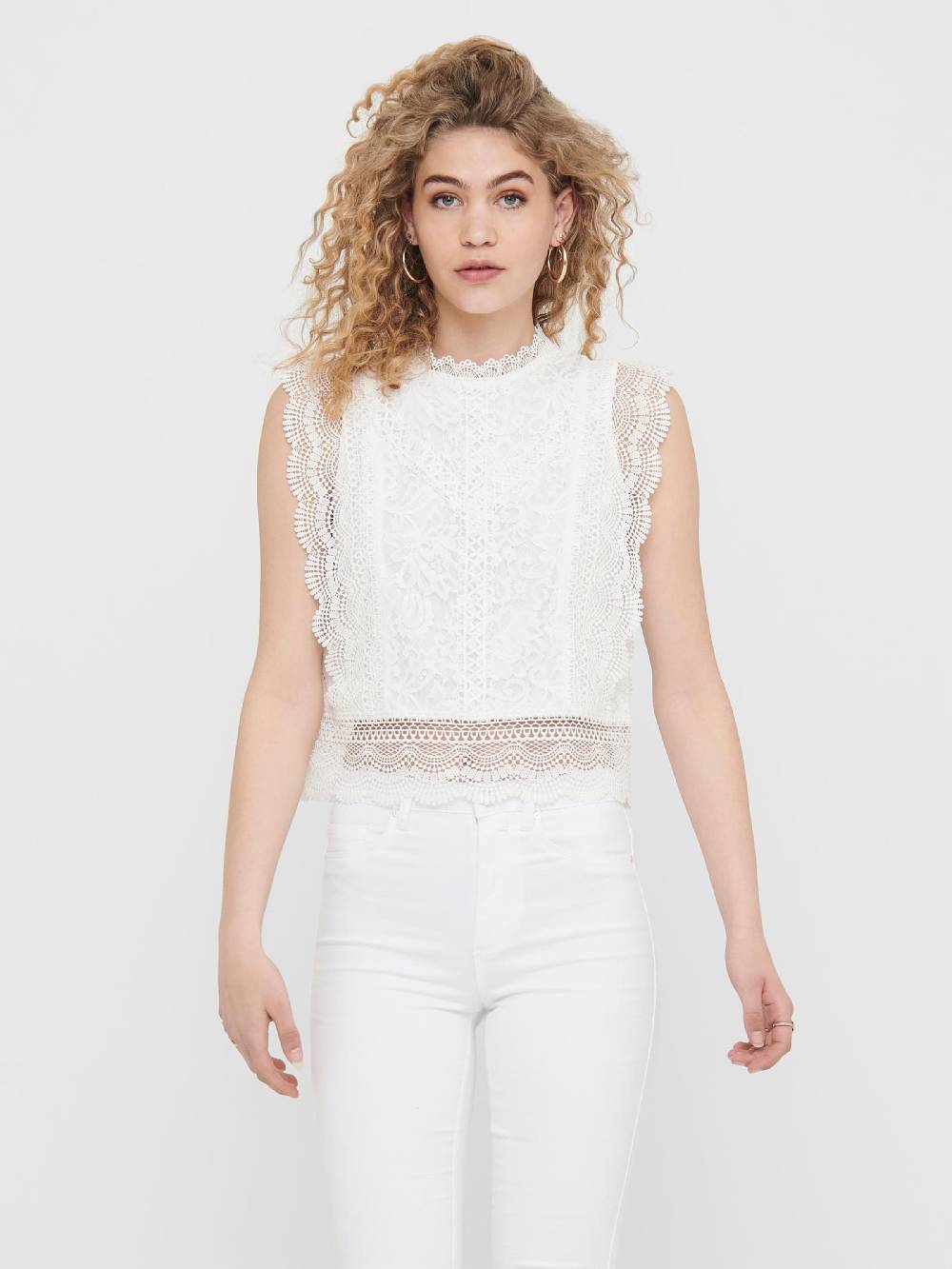 ONLY Blouse 'Karo' in White Bis zu 60% Rabatt
