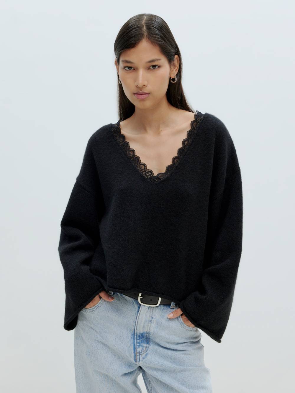 EDITED Sweater 'Amanda' in Black Neuheiten