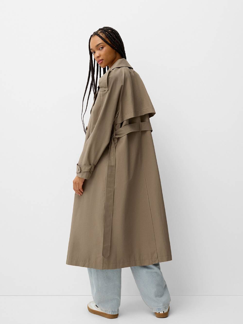 Bershka Between-Seasons Coat in Dark Beige Rabatte dieses Monats