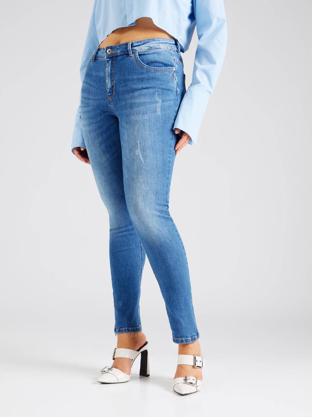 ONLY Carmakoma Skinny Jeans 'Karla' in Blue Denim Cyber Monday