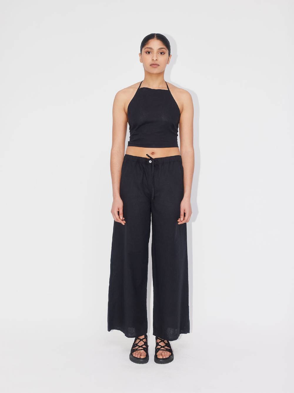 ABOUT YOU REBIRTH STUDIOS Top 'Holiday' in Black Limitierter Zeitrabatt