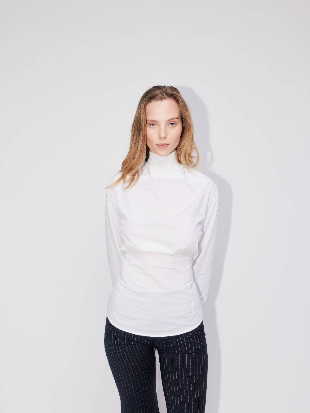 ABOUT YOU REBIRTH STUDIOS Blouse 'Upcycling' in White Muttertagsangebot