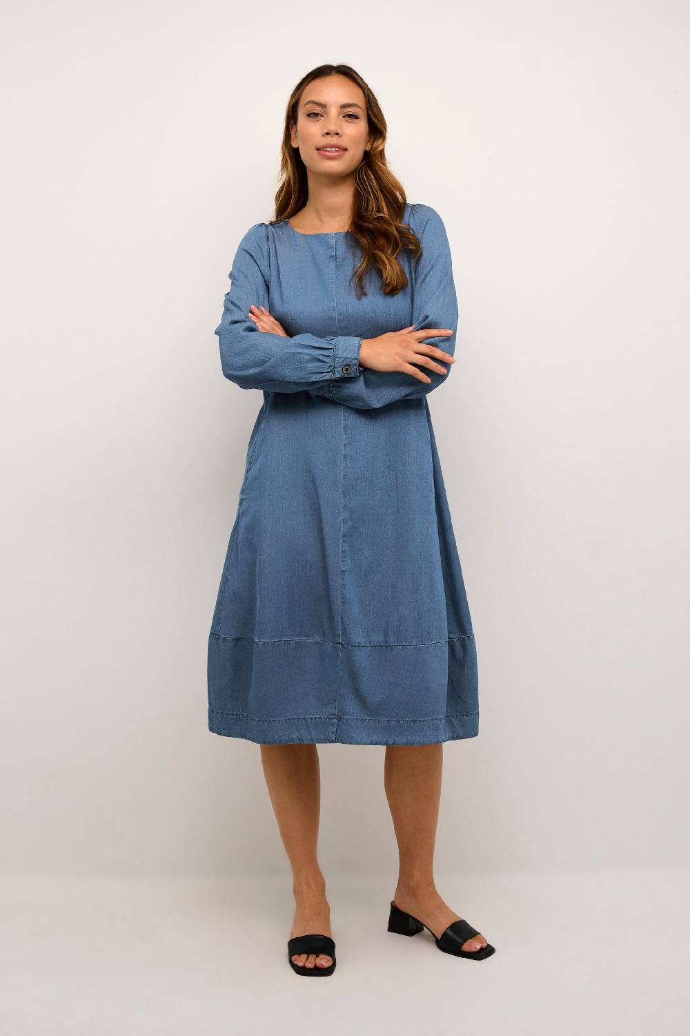 CULTURE Dress 'Arpa' in Blue Denim Clearance-Verkauf