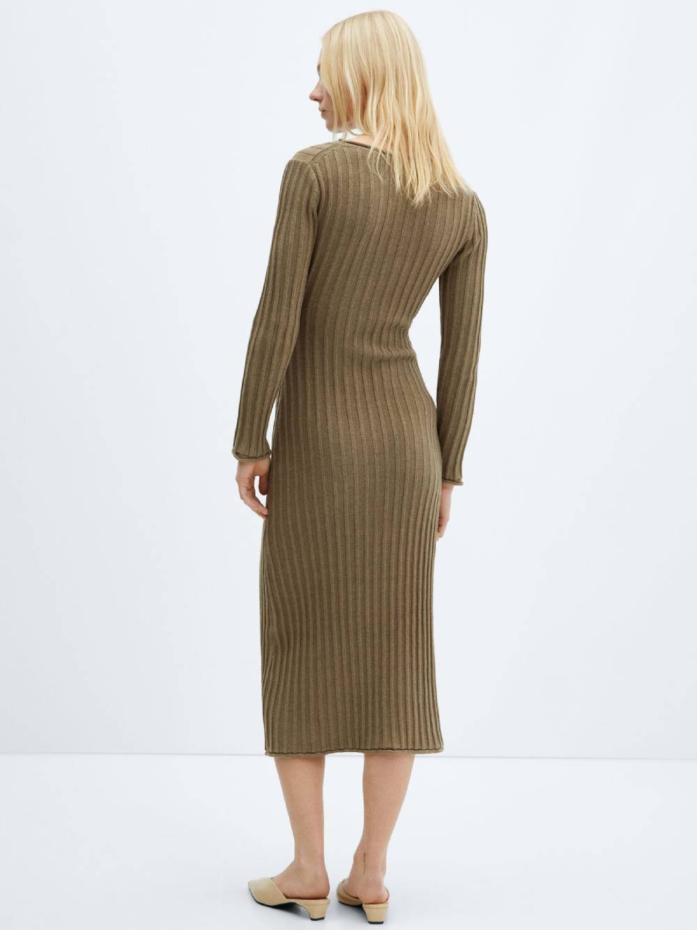 MANGO Knitted dress 'Africa' in Khaki Preisnachlass