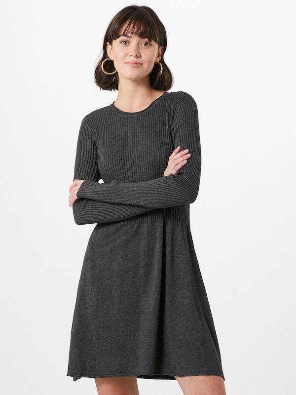 ONLY Knitted dress 'ONLAlma' in Dark Grey Osterangebot