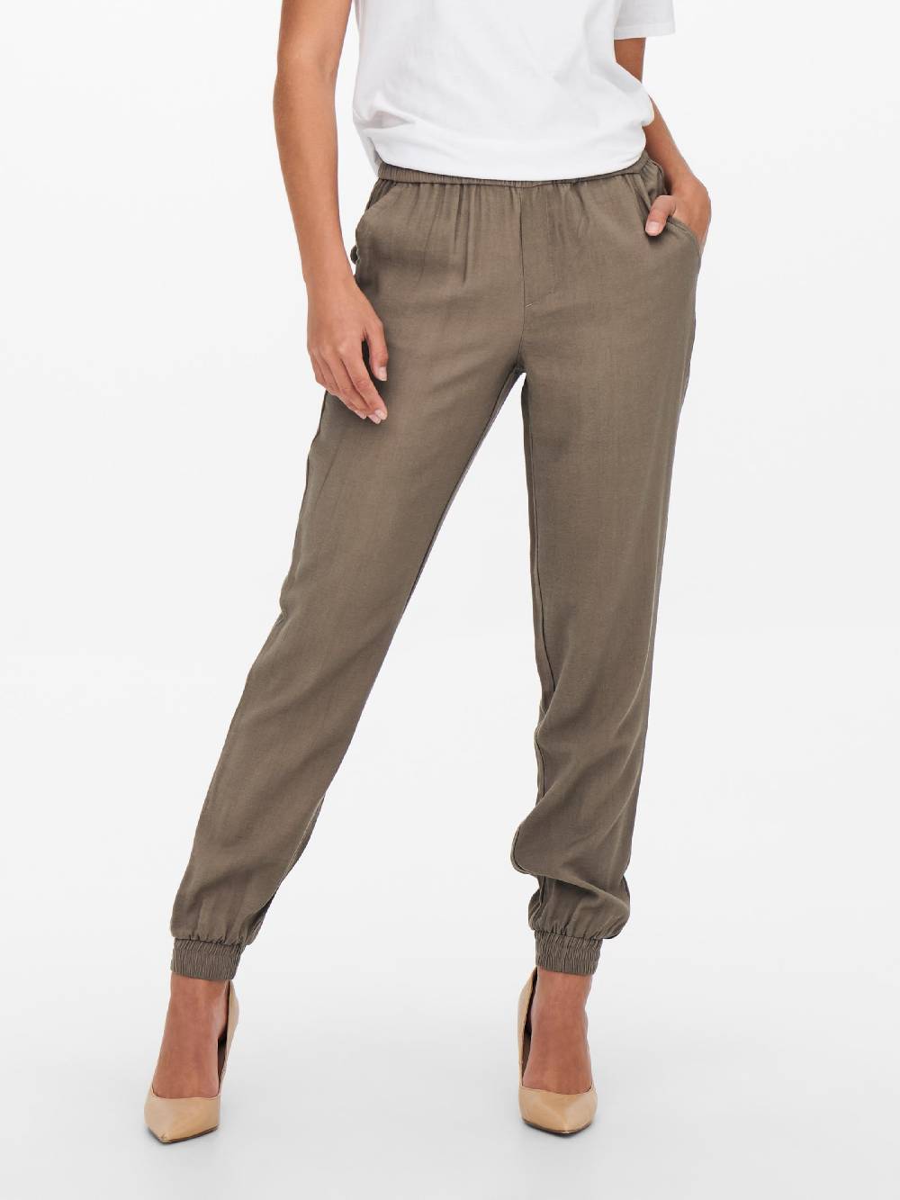 ONLY Tapered Pants 'Kelda-Emery' in Brown Clearance-Verkauf