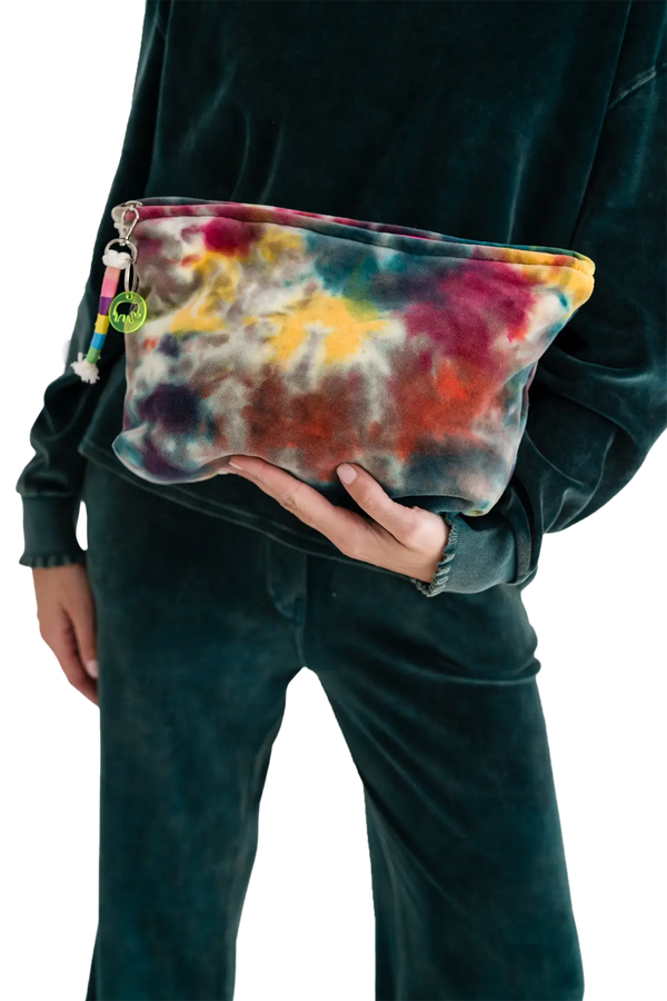 Love Joy Victory POUCH Batik Luce Letzter Tag