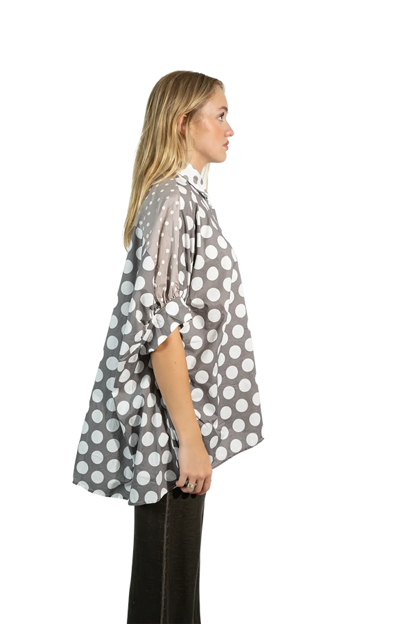Love Joy Victory RE-BIRTH Bluse Dots Vierteljährliche Förderung