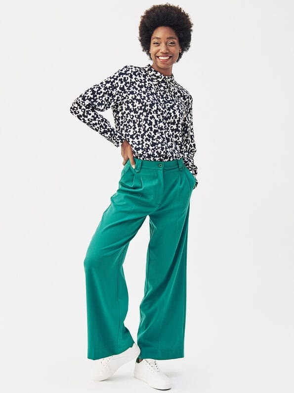Mademoiselle YéYé Bundfaltenhose mit weitem Bein aus Gabardine Rabatt