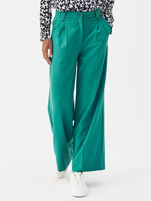 Mademoiselle YéYé Bundfaltenhose mit weitem Bein aus Gabardine Rabatt