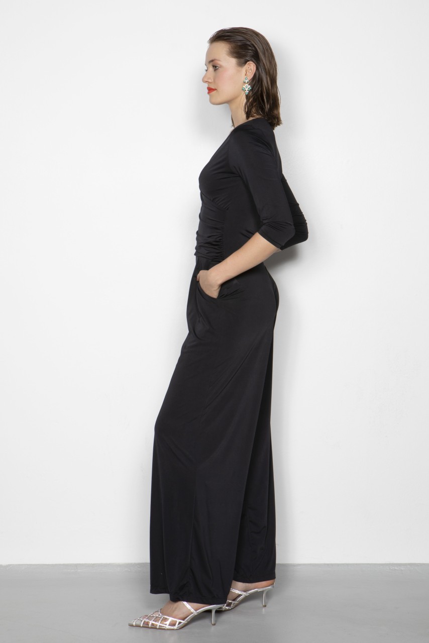 Marivie Jump in black Jumper Saisonale Angebote