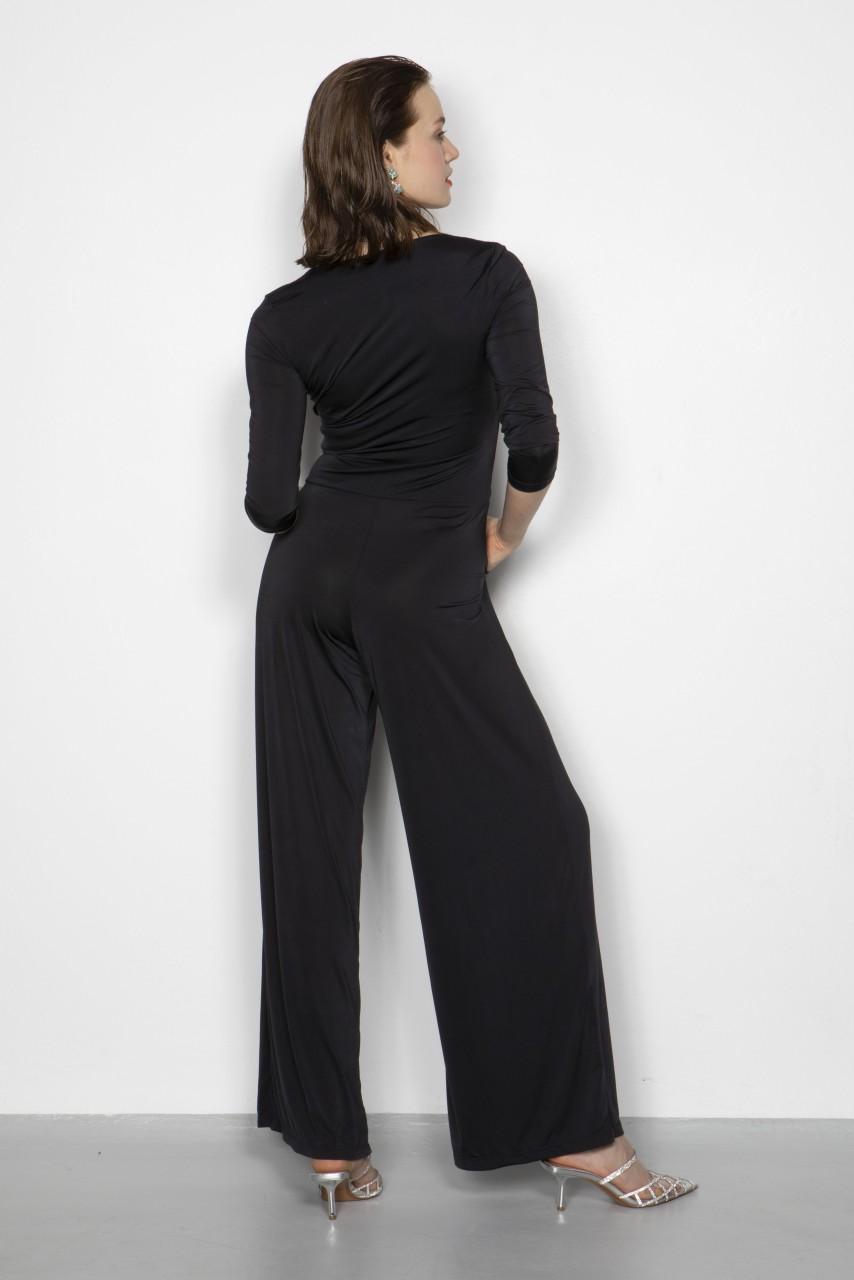 Marivie Jump in black Jumper Saisonale Angebote