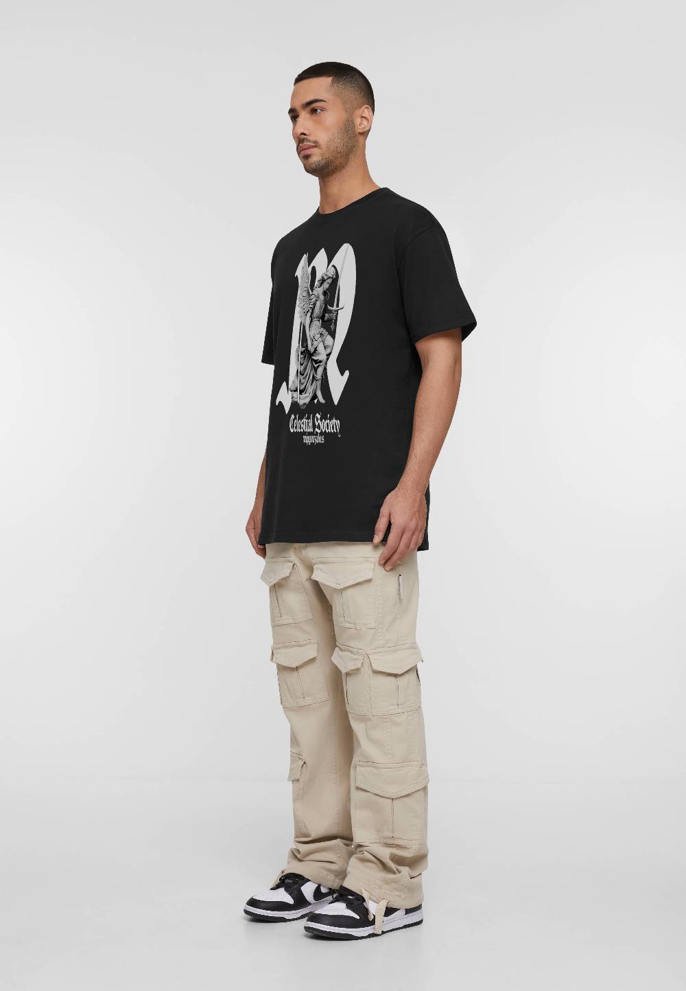 MJ Gonzales Oversized Tee - Angel’s Armor Weihnachtsangebot
