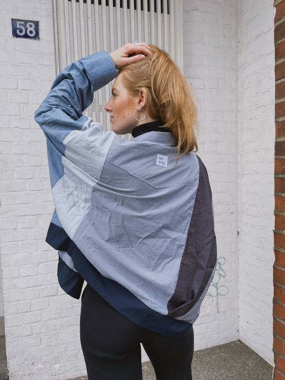 ﻿Nonoi Studio Blouson // Dunkelblau // Onesize VIP-Rabatte