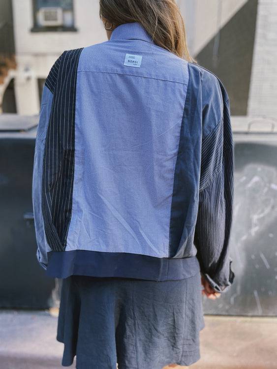 Nonoi Studio Blouson // Blau + Schwarz // Onesize Nur für heute