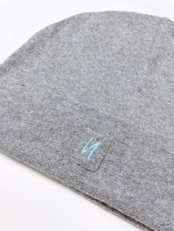 Nonoi Studio GRAUE MÜTZE "AUCKLAND" AUS KASCHMIR // UNISEX Fabrikverkauf