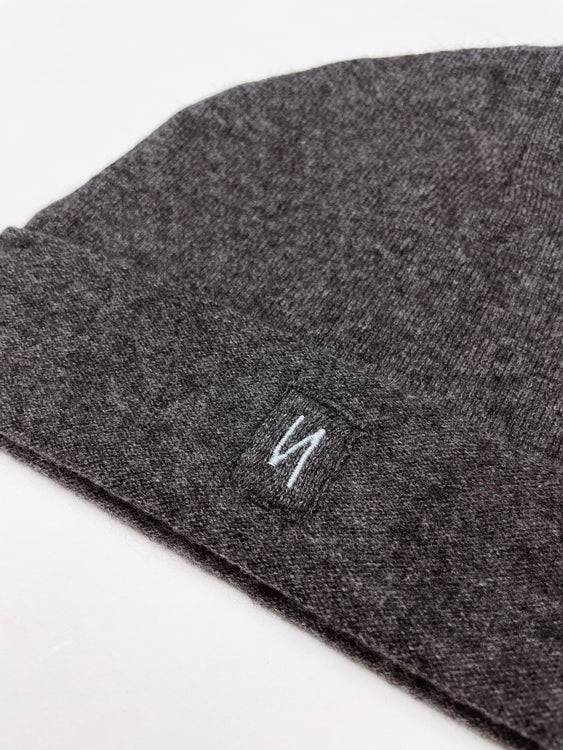 Nonoi Studio MÜTZE GRAU "TOKYO" AUS WOLLE // UNISEX Räumungsverkauf