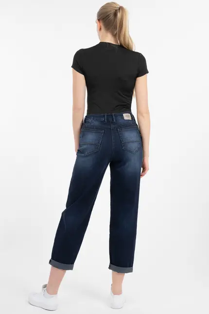 Recover Pants Powerstretch-Jeans DUNJA in DARK BLUE Artikelnummer REC-12728-03-U3880-499 Begrenzt auf 3 Tage