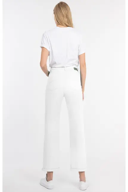 Recover Pants Straight-Jeans Hazel in WEIß Artikelnummer REC-13373-01-4247-110 Verkauf