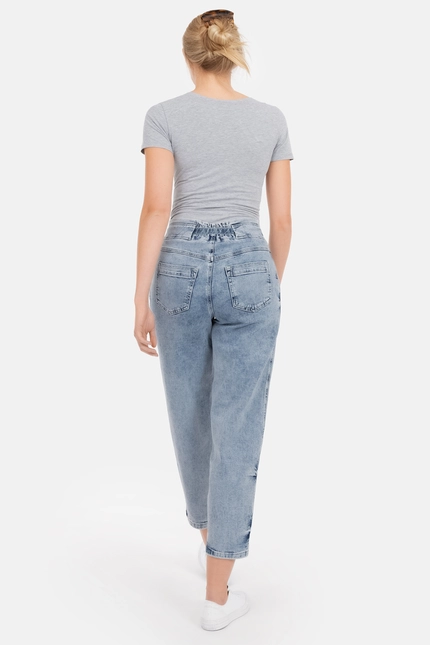 Recover Pants Bea, Relaxed-Fit Jeans in BLEACHED Artikelnummer REC-13356-4279-124 Vatertagsangebot