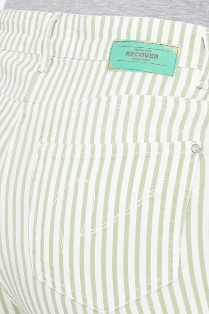Recover Pants Frieda, Straght-Fit Hose in STREIFEN ECRU/ GRÜN Artikelnummer REC-13395-4149-500 Letzte 3 Tage