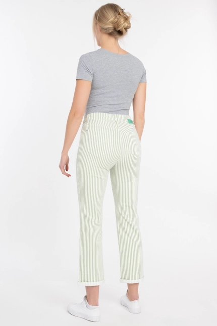 Recover Pants Frieda, Straght-Fit Hose in STREIFEN ECRU/ GRÜN Artikelnummer REC-13395-4149-500 Letzte 3 Tage