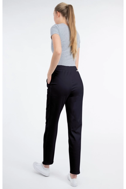 Recover Pants Corin, Relaxed Fit-Hose im Chinostyle in MARINE Artikelnummer REC-13326-4041-490 Letzte 2 Tage
