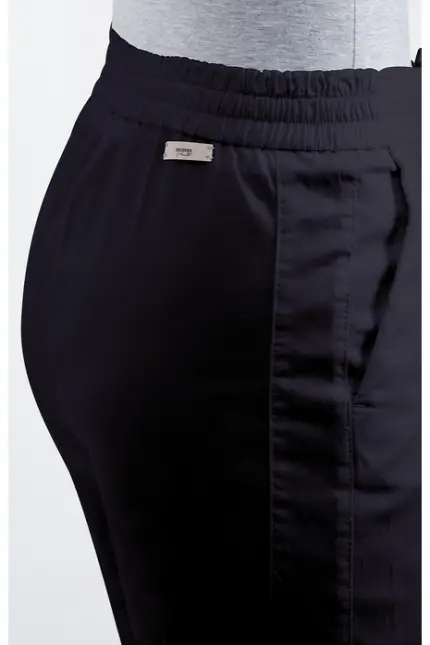 Recover Pants Corin, Relaxed Fit-Hose im Chinostyle in MARINE Artikelnummer REC-13326-4041-490 Letzte 2 Tage