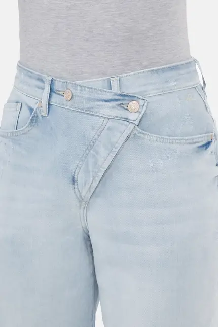 Recover Pants Gianna, Relaxed-Fit Jeans mit raffiniertem Verschluß in bleached Artikelnummer REC-13388-4279-103 Bis zu 55% Rabatt