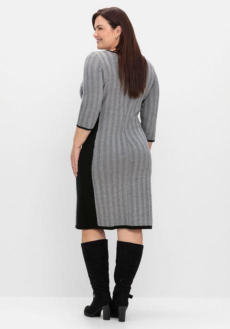 sheego Strickkleid im Fischgrätmuster, mit Kontrastdetails - schwarz-weiß sheego Muttertagsangebot