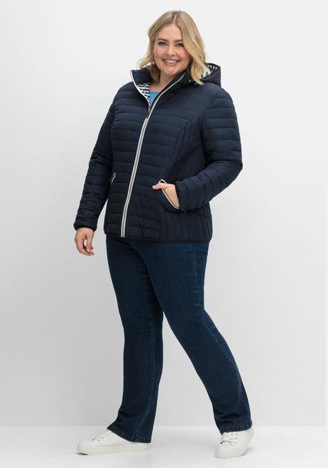 sheego Leichte Steppjacke mit abnehmbarer Kapuze - nachtblau sheego JETZT KAUFEN