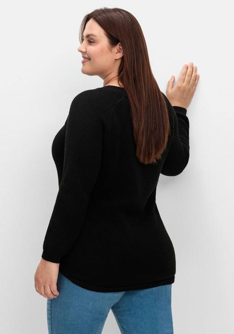 sheego Pullover im Strukturstrick, mit Zierknöpfen seitlich - schwarz sheego Cyber Monday