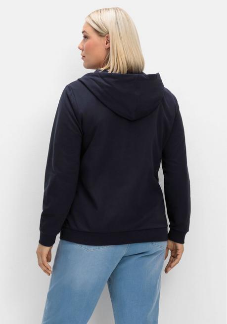 sheego Kapuzensweatjacke mit Print und Kängurutasche - marine sheego Nur noch ein Tag übrig