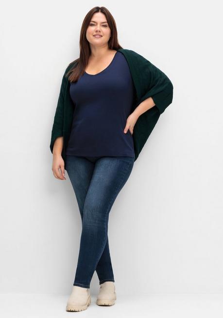 sheego Strickcape im tonigen Schachbrettmuster - tiefgrün sheego Osterangebot