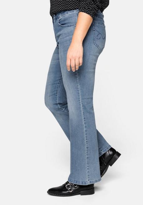 sheego Bootcut-Jeans in 5-Pocket-Form, mit Used-Effekten - light blue Denim sheego Meist gekauft
