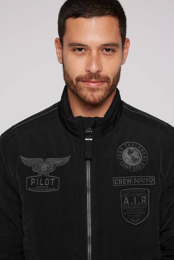 Soccx Wattierter Fliegerblouson mit Patches black Lagerräumung