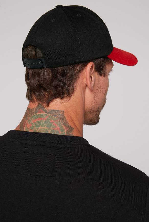 Soccx Base Cap mit Logo Artwork black / red Auslauf
