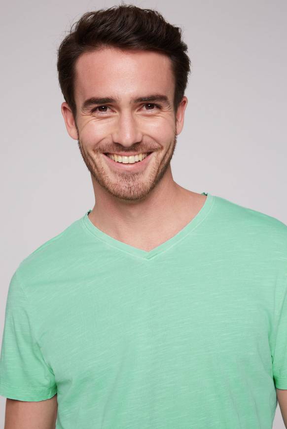 Soccx Basic T-Shirt mit V-Ausschnitt nordic green S Nur noch ein Tag übrig