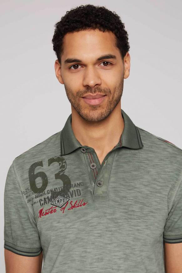 Soccx Pikee-Polo mit Prints und Stickereien green olive Günstiger Verkauf