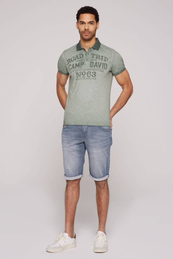 Soccx Kurzarmpolo im Vintage-Style mit Artworks dusty green Saisonschlussverkauf