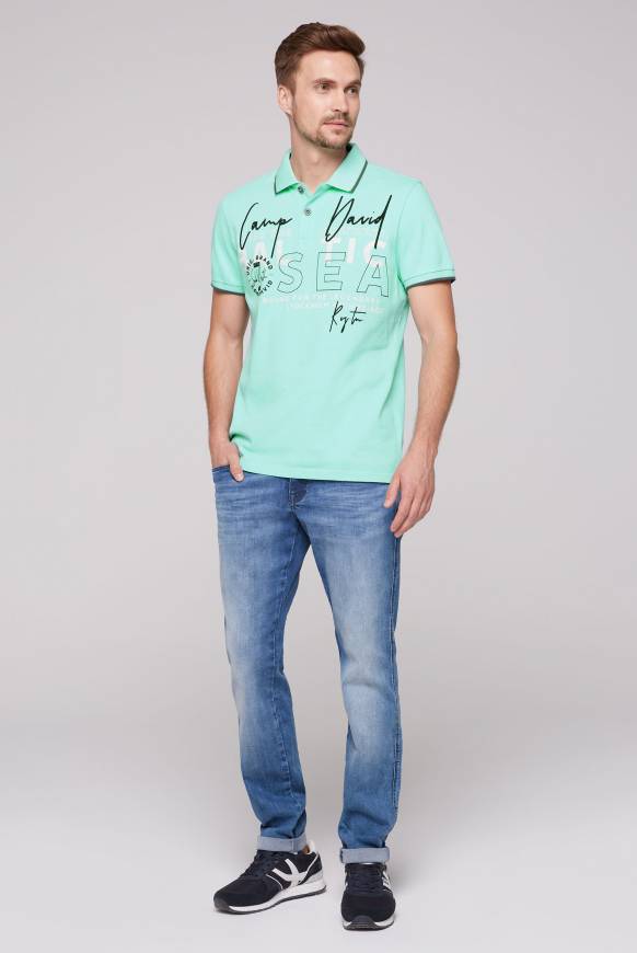 Soccx Poloshirt aus Pikee mit Rubber Print flash aqua Im Verkauf
