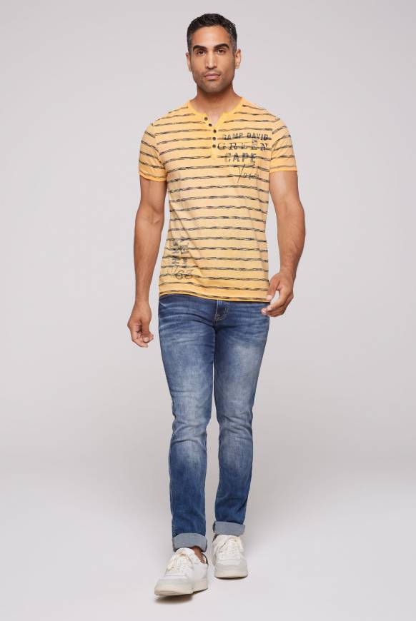 Soccx Gestreiftes Henley-Shirt mit Brusttasche sunrise orange JETZT KAUFEN