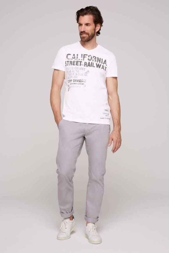 Soccx T-Shirt mit V-Neck und Vintage Print opticwhite 50% Rabatt für begrenzte Zeit