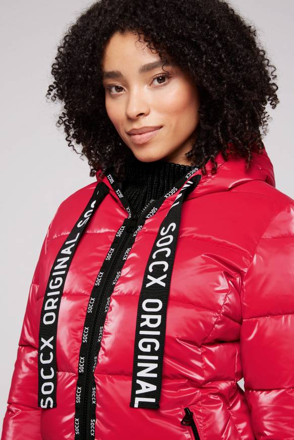 Soccx Glänzende Steppjacke mit Samt-Optik clear red Angebote