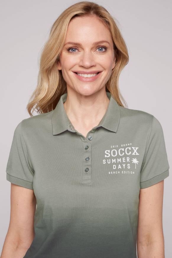 Soccx Poloshirt Dip Dye mit Rücken-Artwork sage green Blitzverkäufe